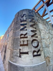 Nova retolació a les Termes Romanes
